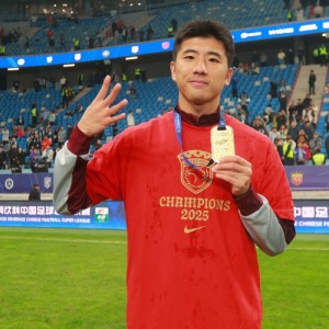 kaiyun-海港官方：原一线队球员，33岁李圣龙新赛季将随海港B队征战中乙