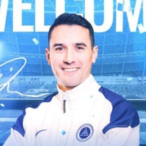 开云-【官宣】周定洋加盟新鹏城 已经抵达深圳将加入合练