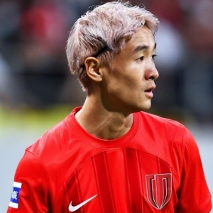 开云下载-意外！他是大连英博本赛季新援中第一个爆发的佼佼者，值得期待